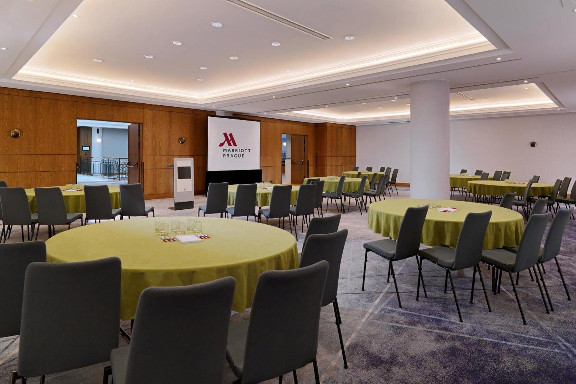 Prague Marriott Hotel Ngoại thất bức ảnh Meeting room