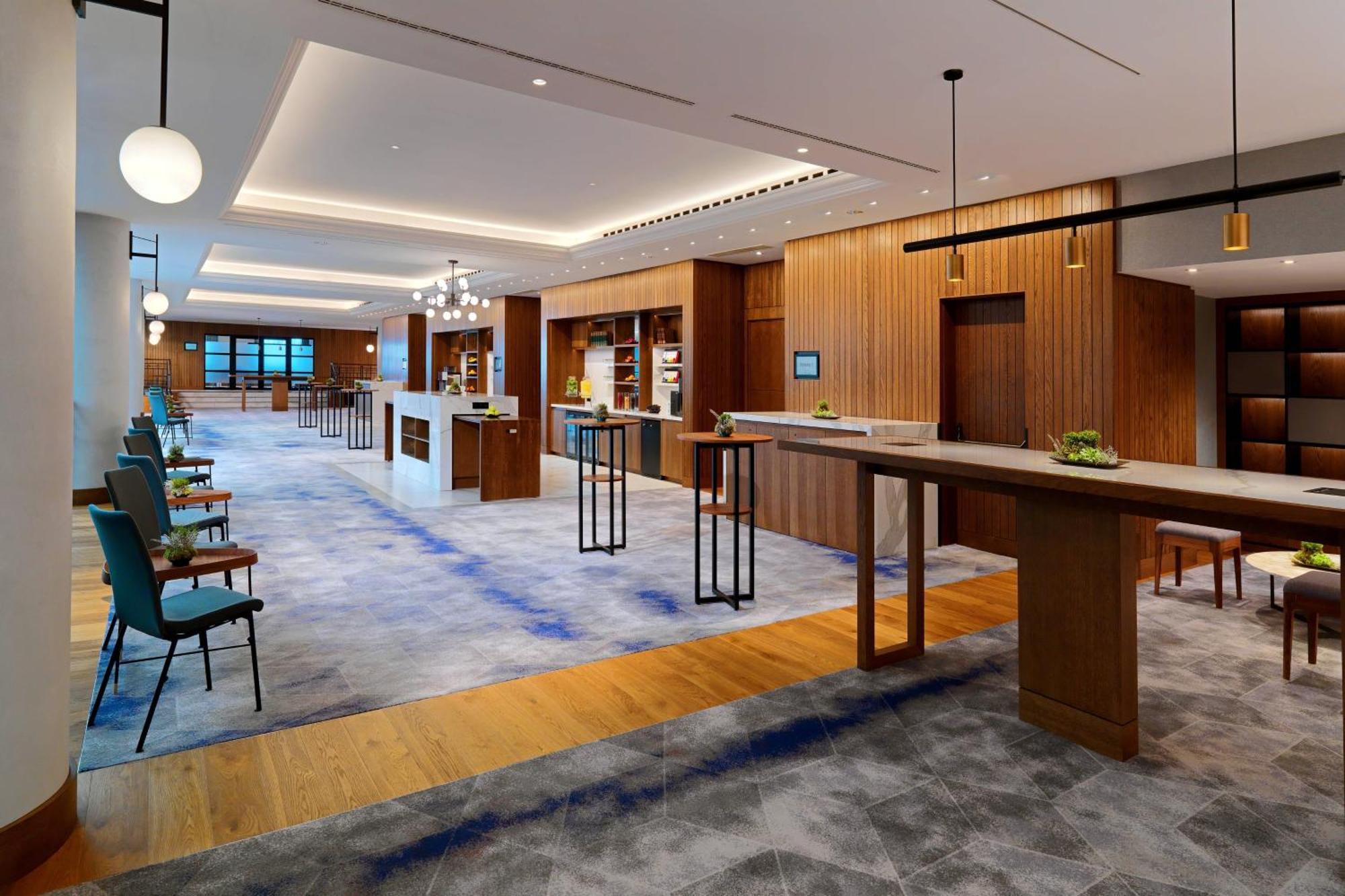 Prague Marriott Hotel Ngoại thất bức ảnh The Westin Hyderabad Hiranandani