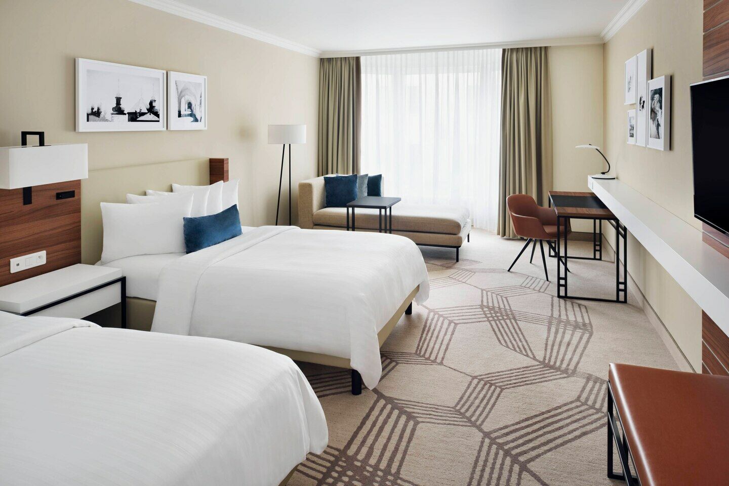 Prague Marriott Hotel Phòng bức ảnh A room at the hotel