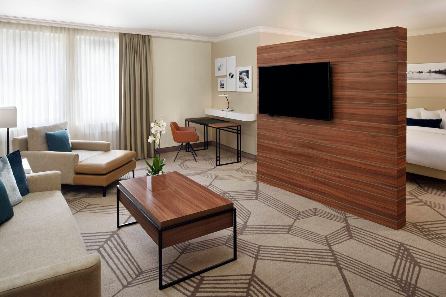 Prague Marriott Hotel Phòng bức ảnh A suite at the hotel